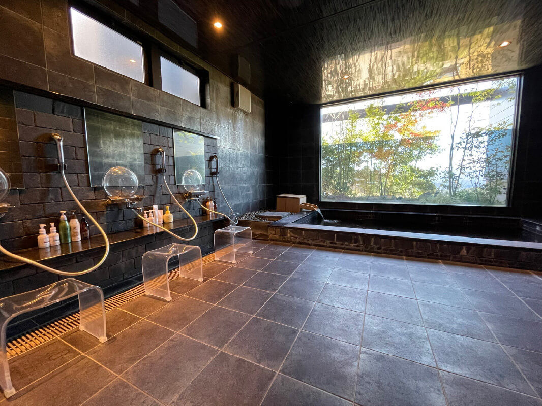 温泉,別府温泉,温泉グランピング,湯布院温泉郷,美白の湯,客室露天風呂,露天風呂