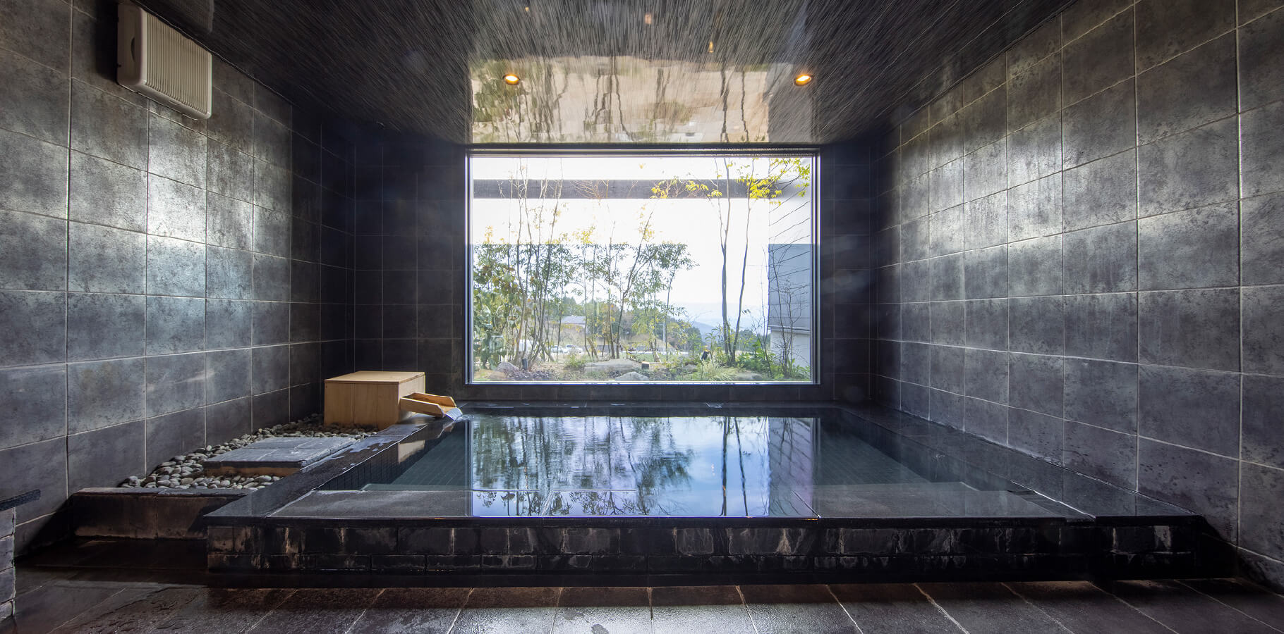 温泉,別府温泉,温泉グランピング,湯布院温泉郷,美白の湯,客室露天風呂,露天風呂