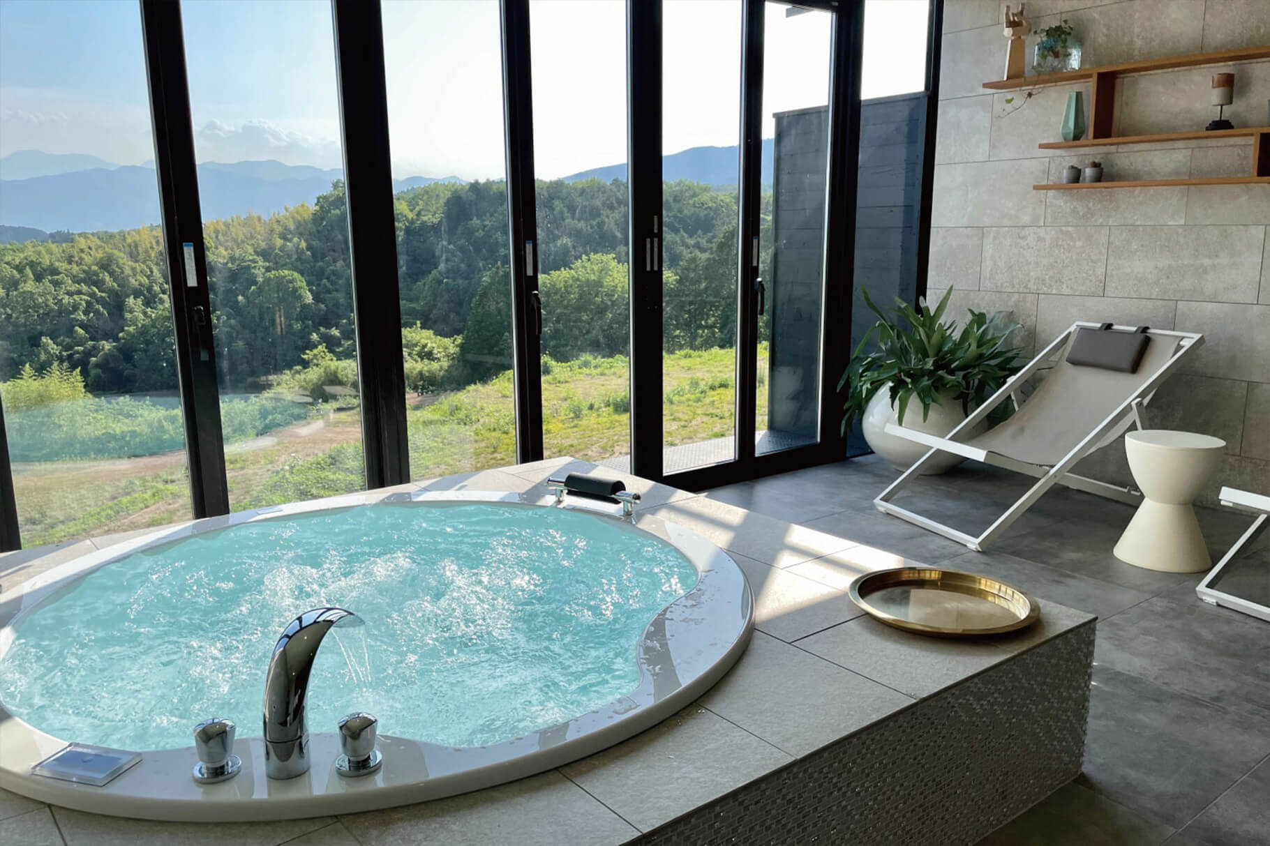 光の箱,露天風呂,客室,ロータスベルテント,ドームテント,ペット,犬,テントステイ,快適,グランピング,自然